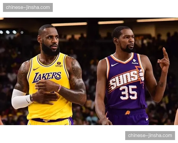 美国男篮公布2026年世界杯初步集训名单，詹姆斯、杜兰特领衔